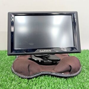 Garmin 145-01615-10 GPS Navigation System 5"‎ Screen Charger and Holder - Tested